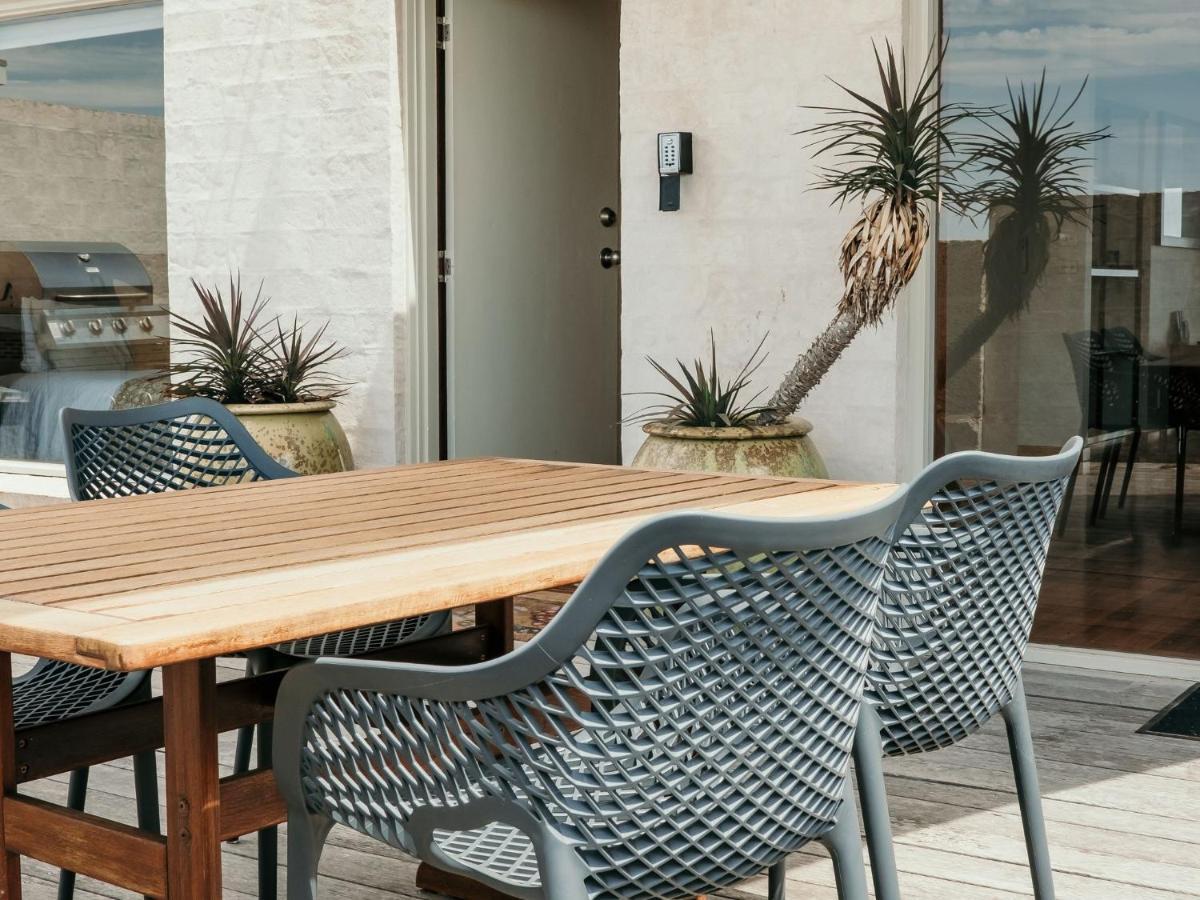 Hearns Beachside Villa 2 Порт-Фері Екстер'єр фото