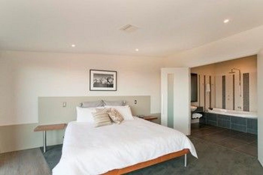 Hearns Beachside Villa 2 Порт-Фері Екстер'єр фото