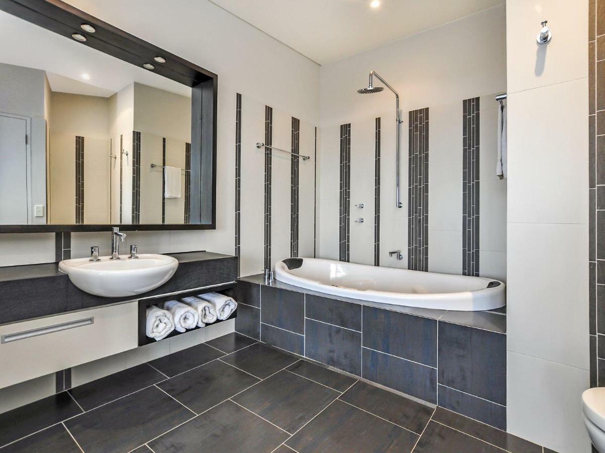 Hearns Beachside Villa 2 Порт-Фері Екстер'єр фото